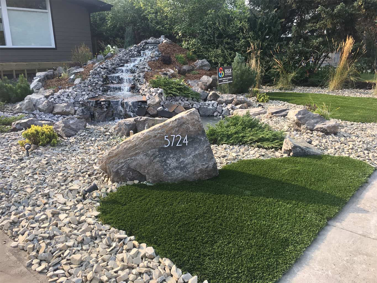 Synthetic lawn and artificial turf services