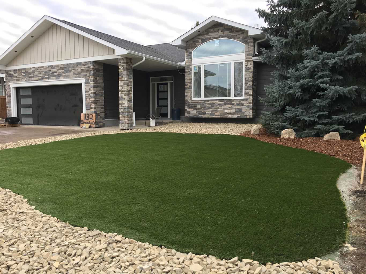 synthetic lawn and artificial turf services
